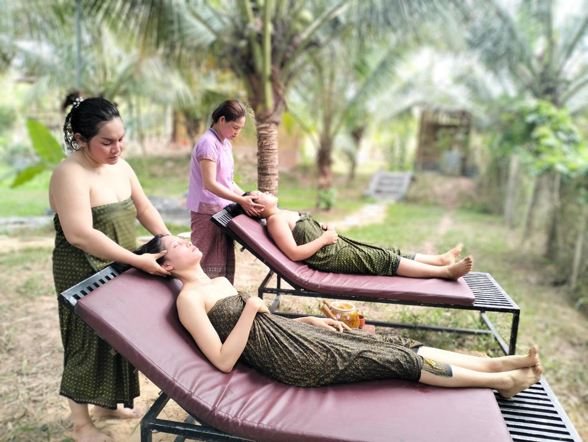 Banteay Srey Women'S Only Traditional Spa And Homestay Кампот Екстериор снимка